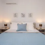 Zoi Apartment Meson Yerakarion