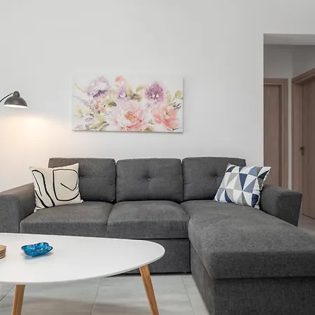 Apartment Zoi Méson Yerakaríon